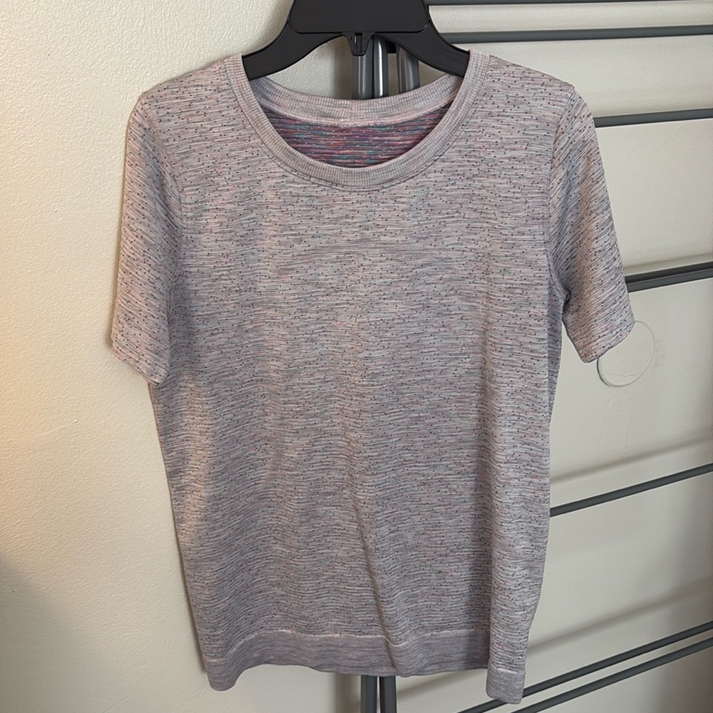 Lululemon Relaxed Swiftley Tech